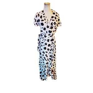 Elings White Floral Wrap Midi Dress Size Small NWT
